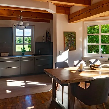 Reetdachfachwerkvilla Am Wiesengrund *