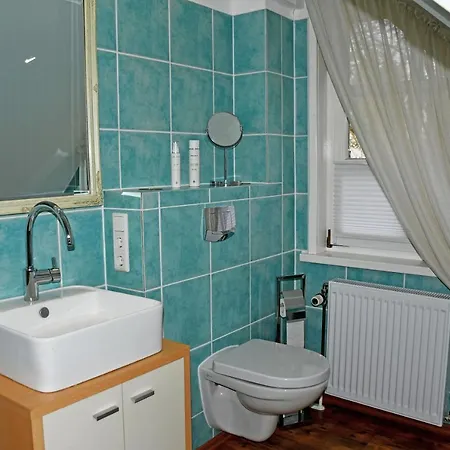 Reetdachfachwerkvilla Am Wiesengrund Apartment *